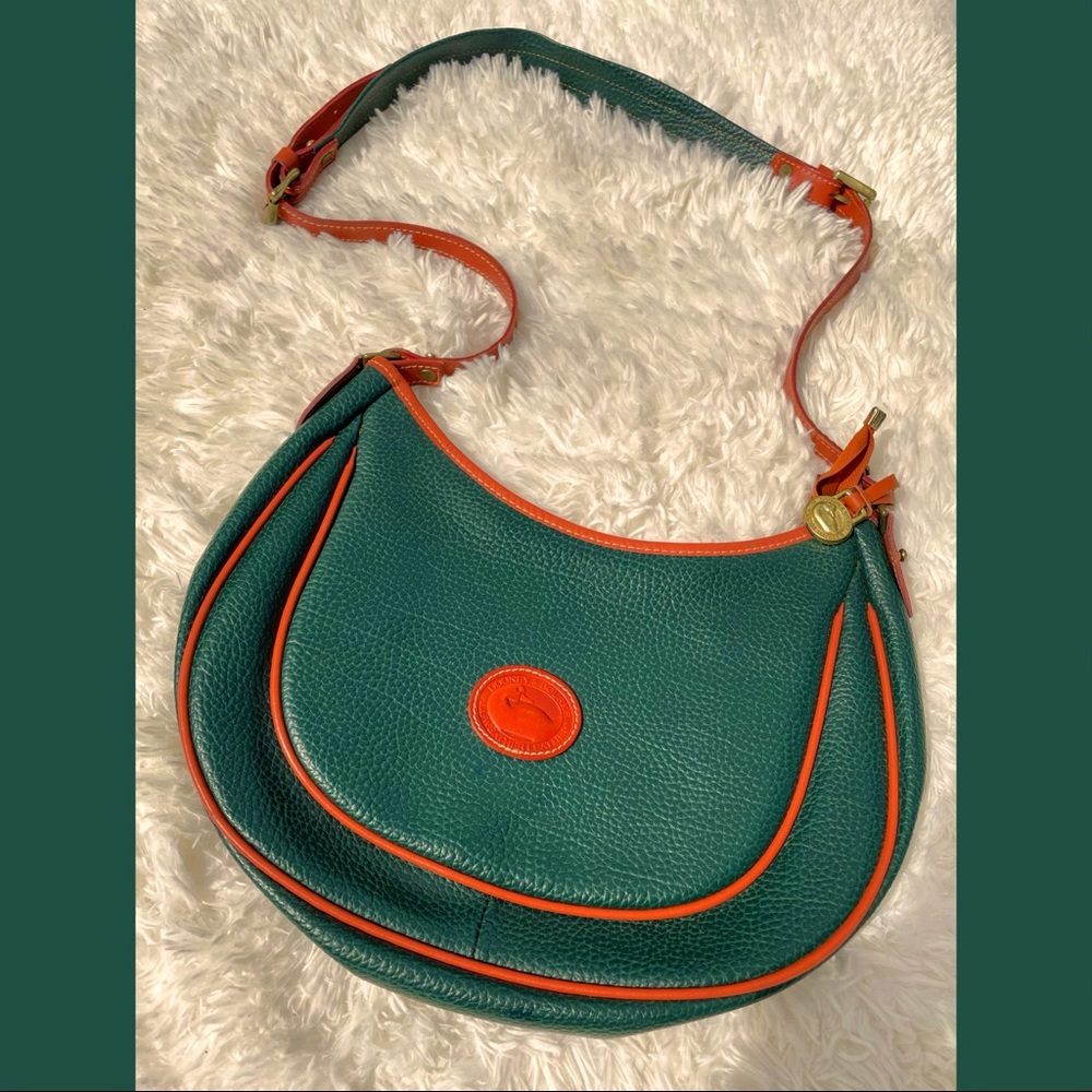 Vintage Dooney&Bourke All weather leather Purse